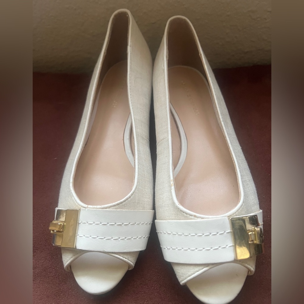 Tommy Hilfiger flats size 7